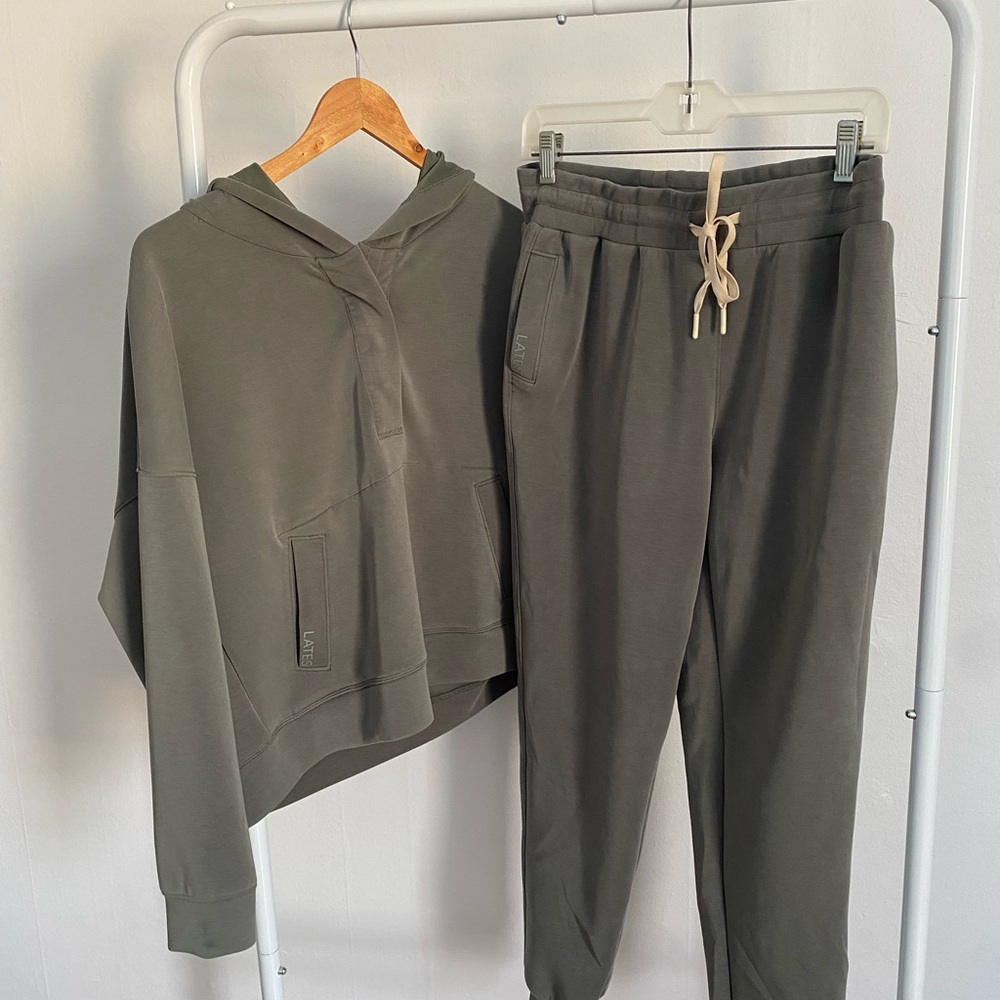 Lates by Kate Matching Sweat Set